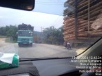 Truk Kayu Chip Mogok di Tengah Jalan, Lalu Lintas Kendaraan Terganggu