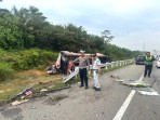 Bus Pelangi Seruduk Truk Fuso dari Belakang, Dua Tewas, Tiga Luka Berat, 13 Luka Ringan
