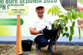 Turun Tangan Selamatkan Lingkungan, PTPN IV dan Ikatan Istri Perkebunan Gencarkan Tanam Pohon